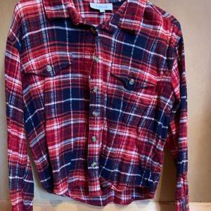 My style size medium red, blue and white plaid button up